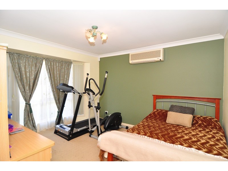 39 Cottonwood Crescent, Calamvale QLD 4116