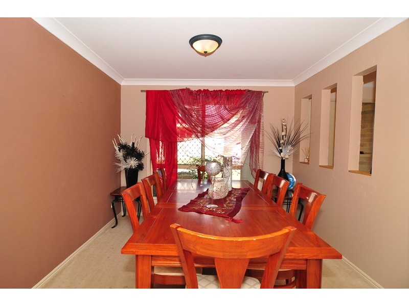 39 Cottonwood Crescent, Calamvale QLD 4116