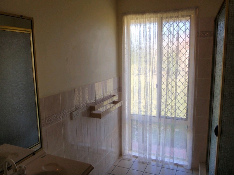 14 Yellowstone Place, Parkinson QLD 4115