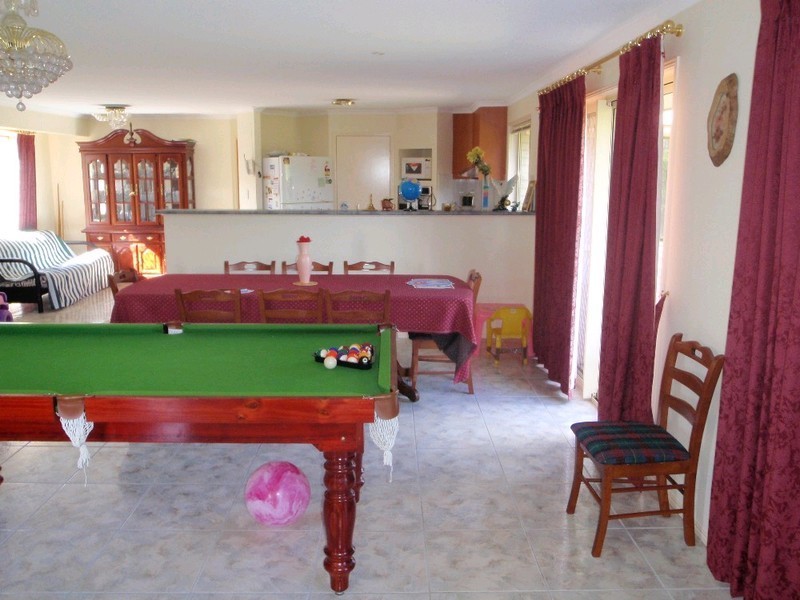 14 Yellowstone Place, Parkinson QLD 4115