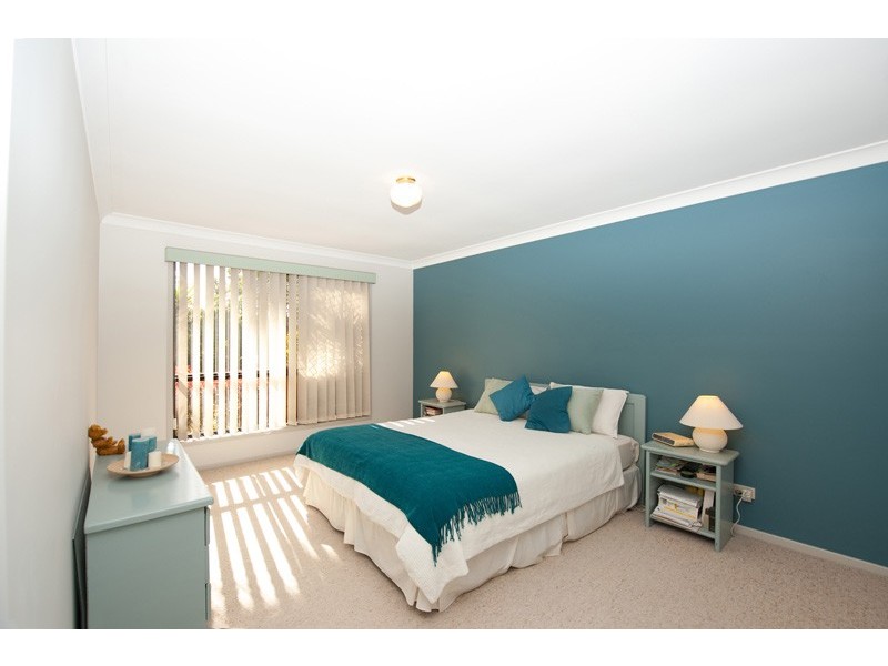 12 Calliandra Place, Calamvale QLD 4116