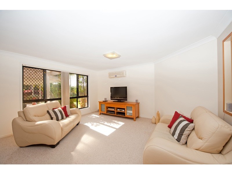 12 Calliandra Place, Calamvale QLD 4116