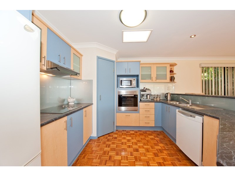 12 Calliandra Place, Calamvale QLD 4116