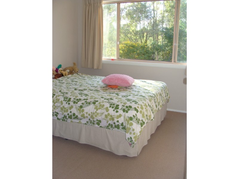 17 Cathryn Court, Cedar Grove QLD 4285