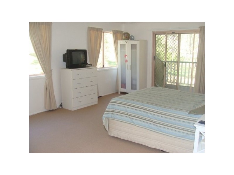 17 Cathryn Court, Cedar Grove QLD 4285