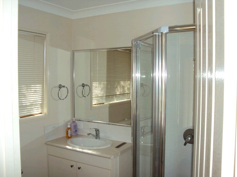 64/18 Mornington Court, Calamvale QLD 4116