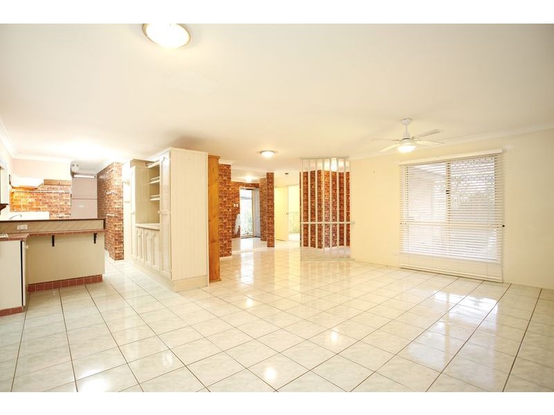 2 Colburn Court, Boronia Heights QLD 4124