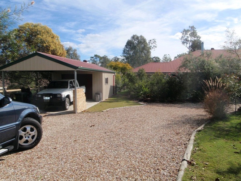 88 River Oak Drive, Jimboomba QLD 4280