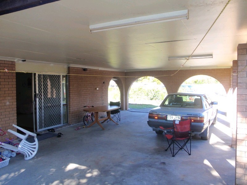 222 Browns Plains Road, Browns Plains QLD 4118