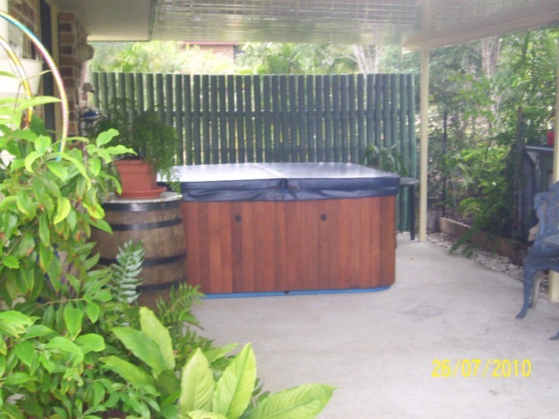 70 Chloe Drive, Munruben QLD 4125