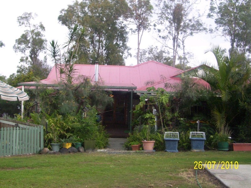 70 Chloe Drive, Munruben QLD 4125