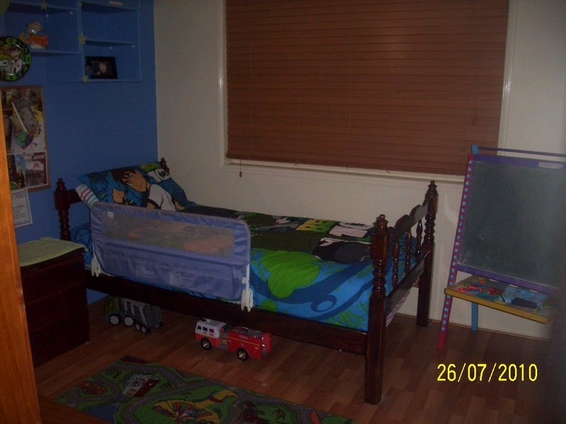 70 Chloe Drive, Munruben QLD 4125