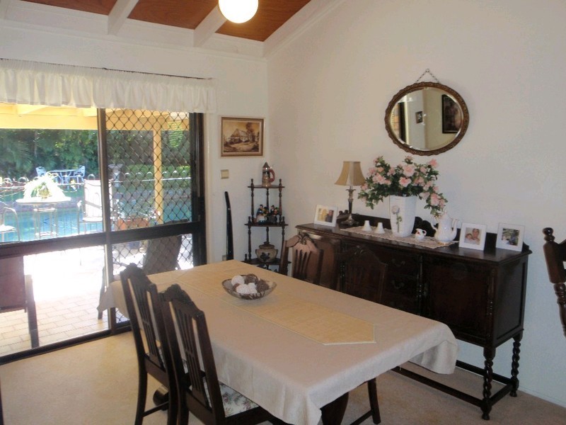 78 Honeywood Street, Sunnybank Hills QLD 4109