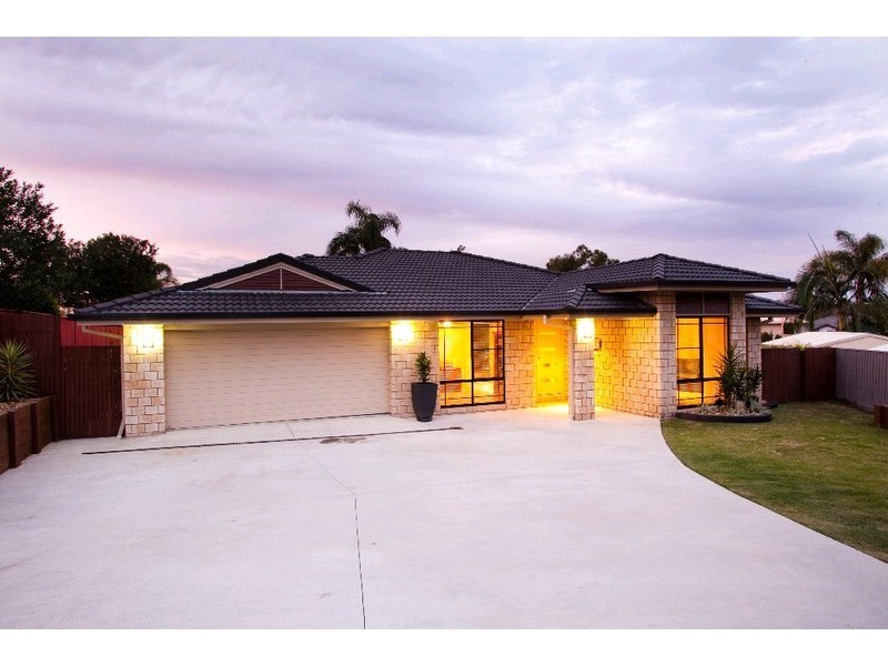 7 Bluebell Place, Calamvale QLD 4116