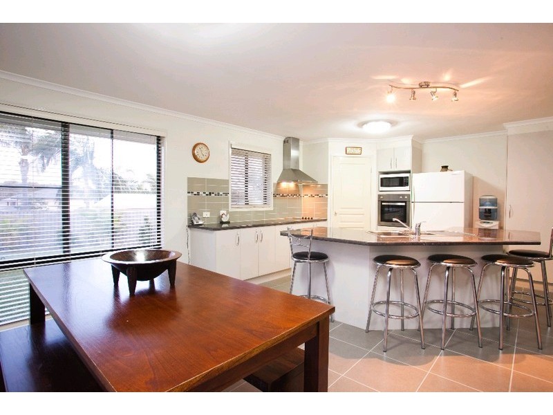 7 Bluebell Place, Calamvale QLD 4116