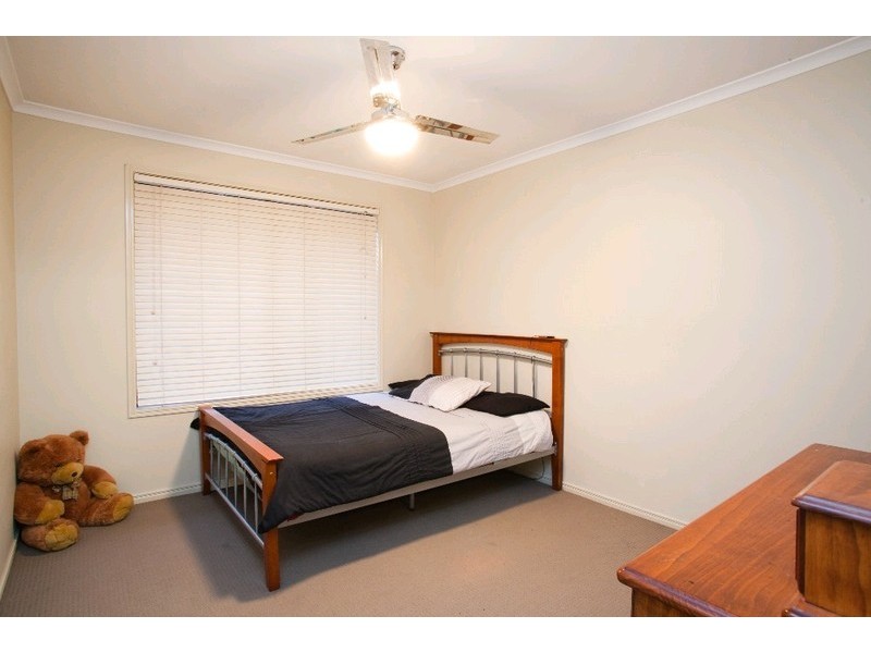 7 Bluebell Place, Calamvale QLD 4116