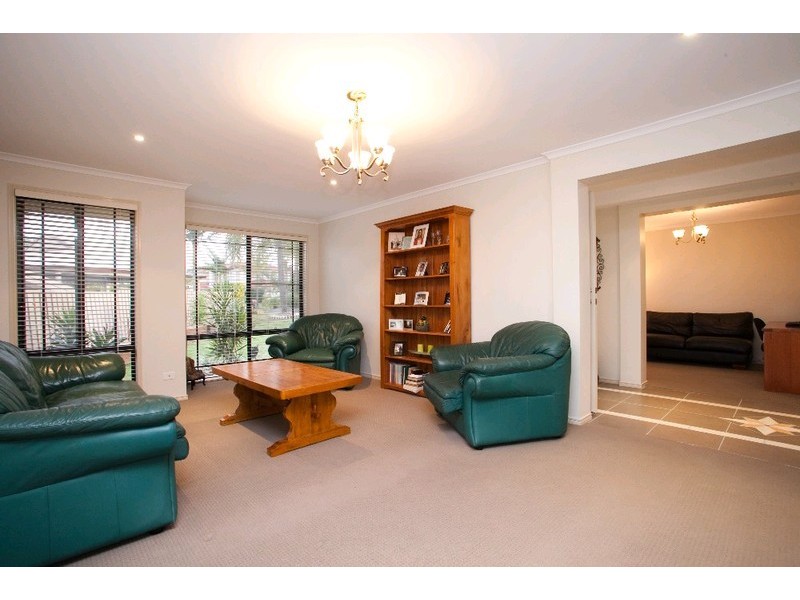 7 Bluebell Place, Calamvale QLD 4116