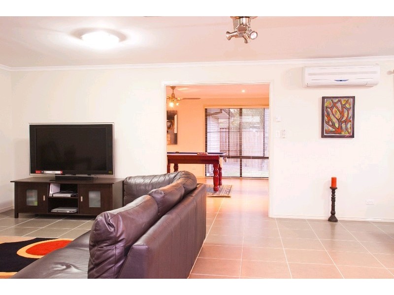 7 Bluebell Place, Calamvale QLD 4116