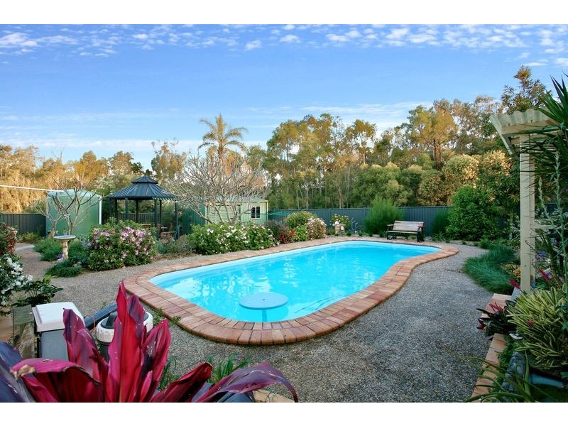 6 Ethion Drive, Regents Park QLD 4118