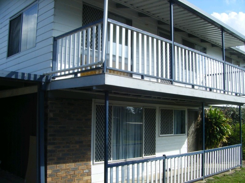 16 Parkland Avenue, Browns Plains QLD 4118