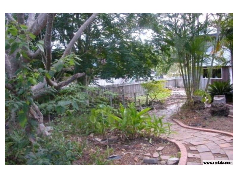 16 Parkland Avenue, Browns Plains QLD 4118