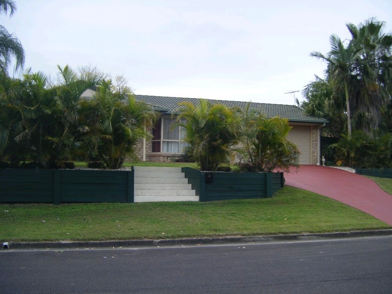 68 Berkley Drive North, Browns Plains QLD 4118