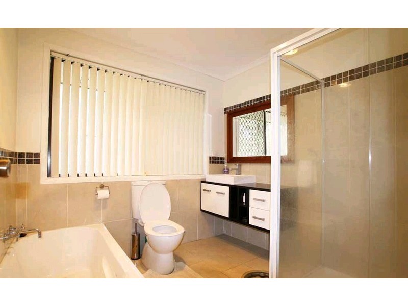 3 Berkley Drive, Browns Plains QLD 4118