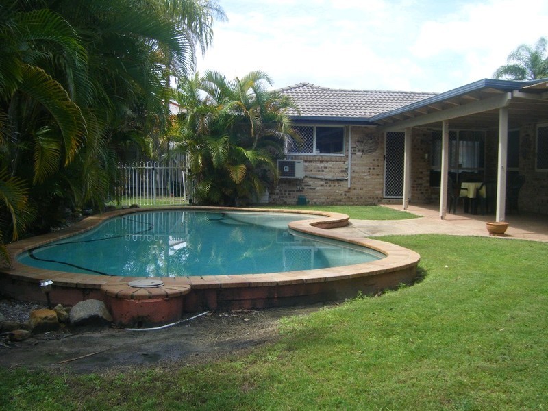 86 Azalea Crescent, Calamvale QLD 4116