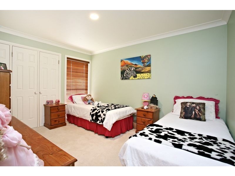 25 Poinsettia Crescent, Calamvale QLD 4116