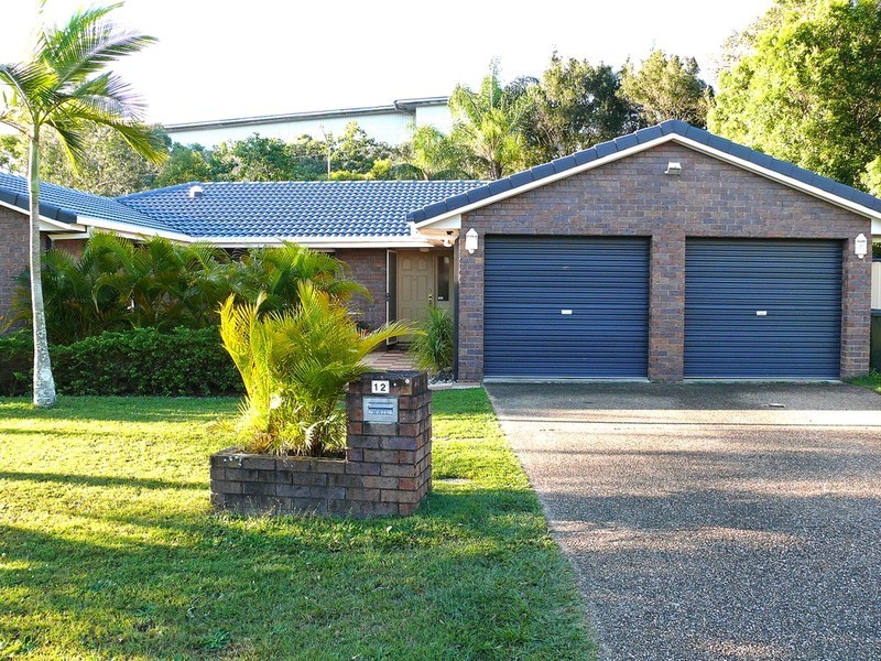12 Taft Court, Stretton QLD 4116