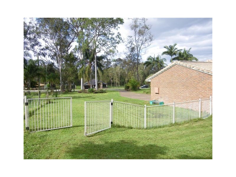 15-19 Merluna Road, Park Ridge South QLD 4125