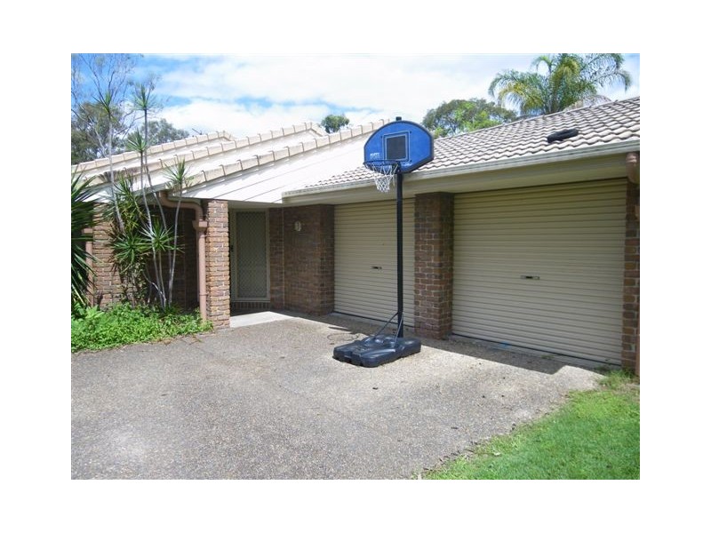 15-19 Merluna Road, Park Ridge South QLD 4125