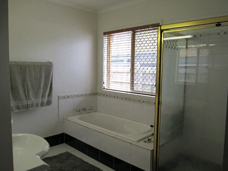 5 Currajong Street, Calamvale QLD 4116