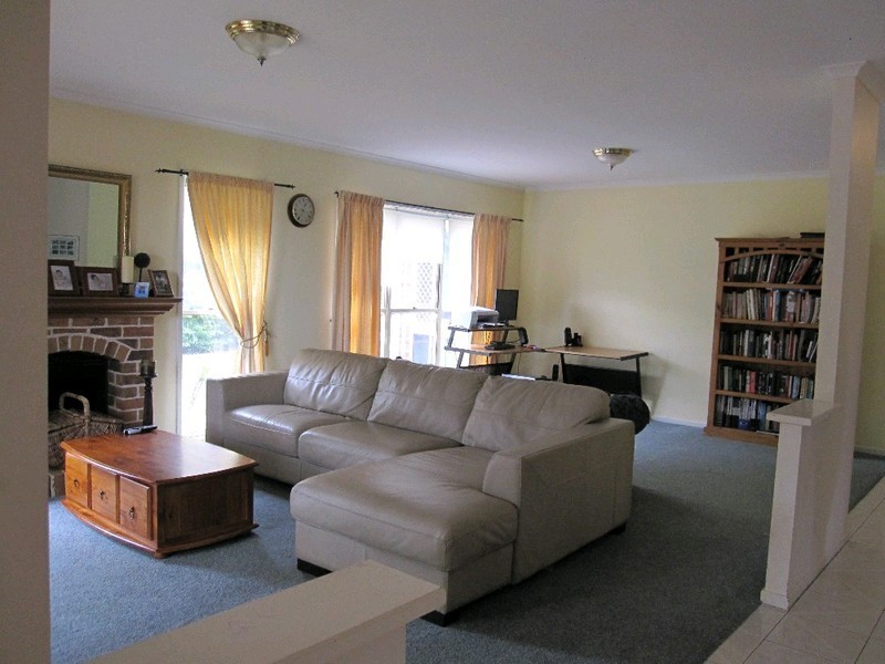 5 Currajong Street, Calamvale QLD 4116