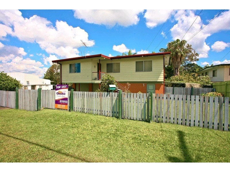 6 Bushmills Street, Hillcrest QLD 4118