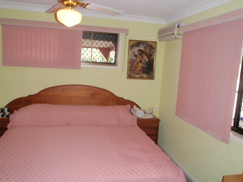 43 Owens Street, Boronia Heights QLD 4124