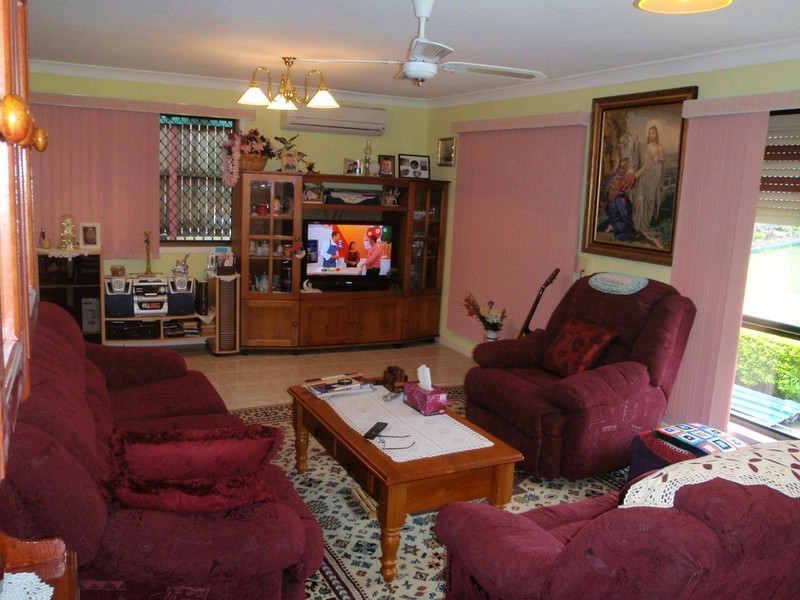 43 Owens Street, Boronia Heights QLD 4124