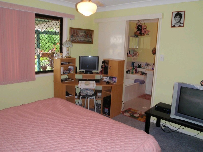 43 Owens Street, Boronia Heights QLD 4124