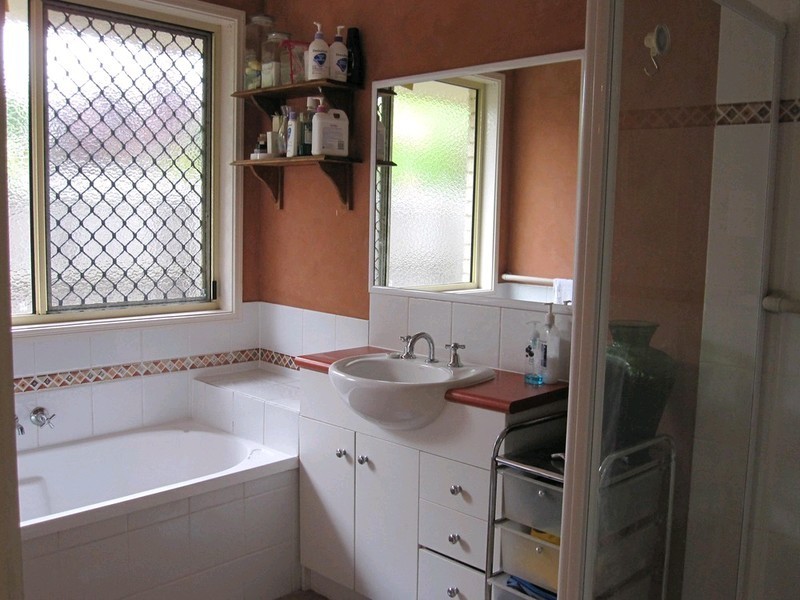 12 Agostino Close, Doolandella QLD 4077