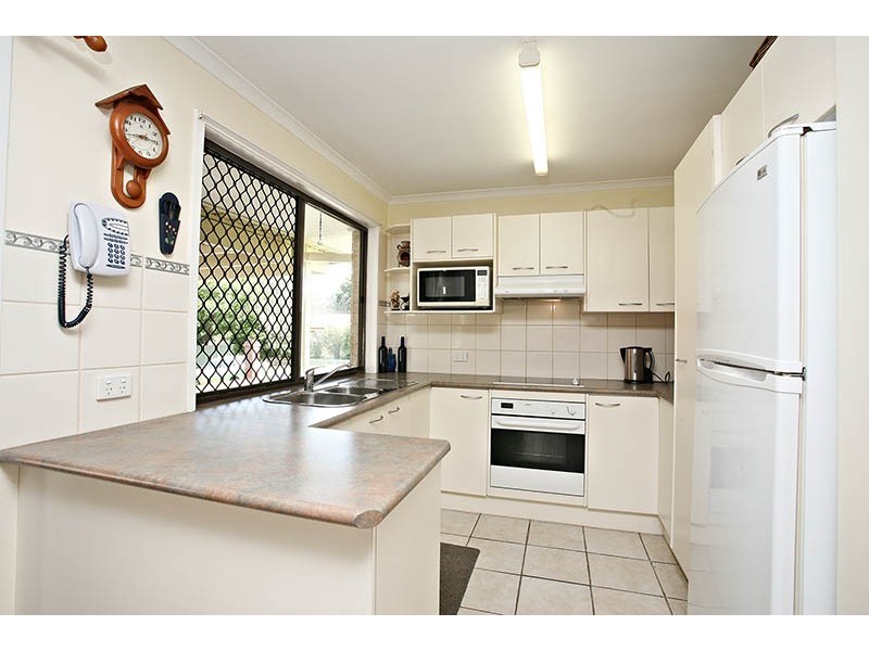 7 Coora Court, Hillcrest QLD 4118