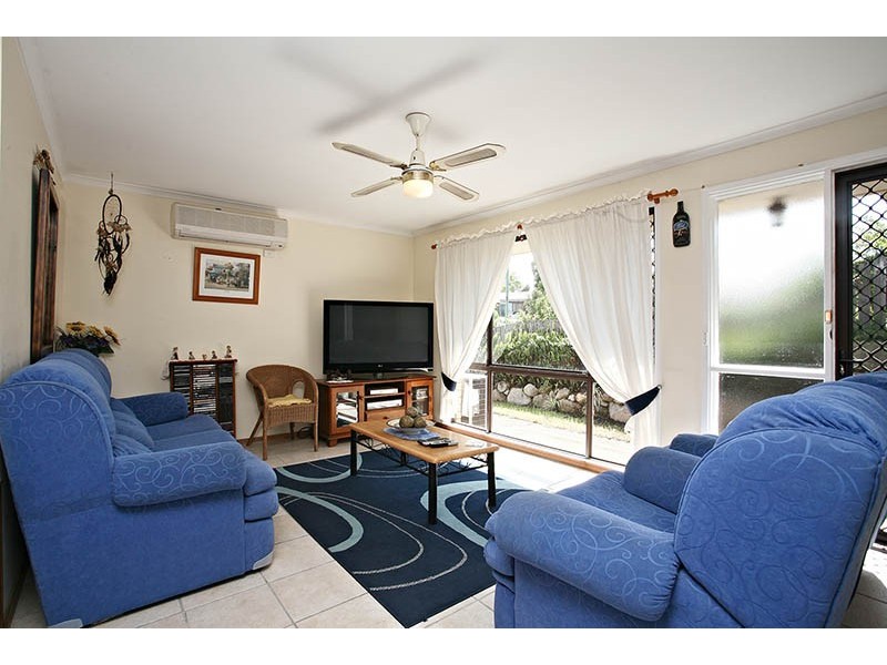 7 Coora Court, Hillcrest QLD 4118