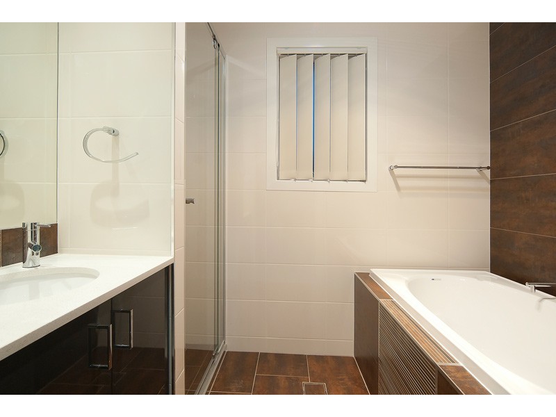 16 Crawford Place, Calamvale QLD 4116