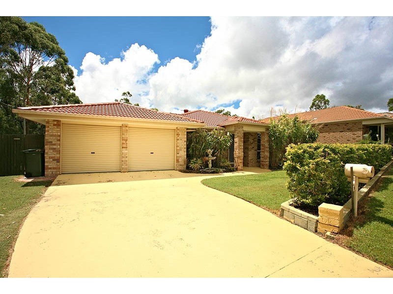 9 Thornton Close, Forest Lake QLD 4078