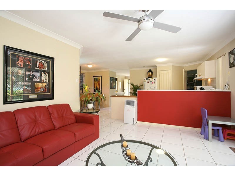 9 Thornton Close, Forest Lake QLD 4078