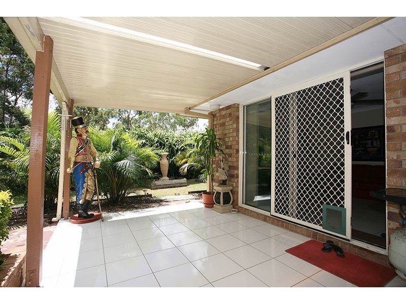 9 Thornton Close, Forest Lake QLD 4078