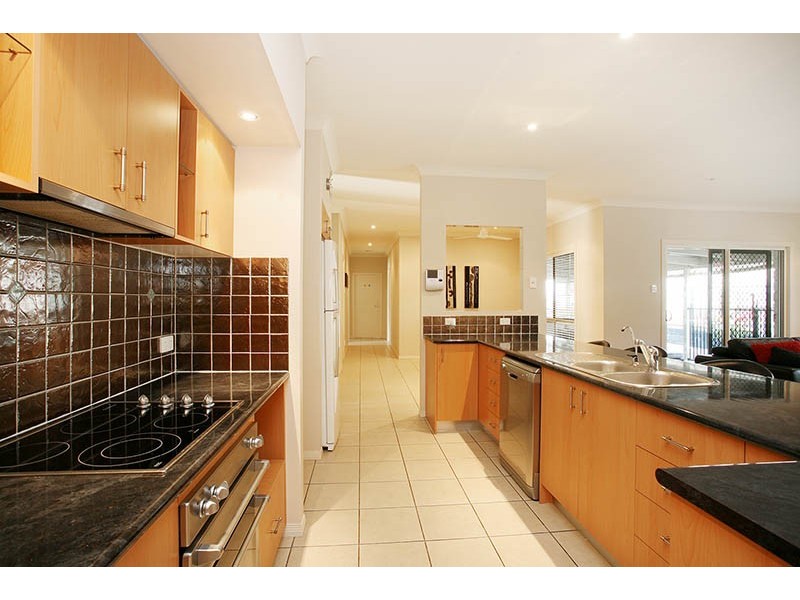 24 Thora Road, Cedar Grove QLD 4285