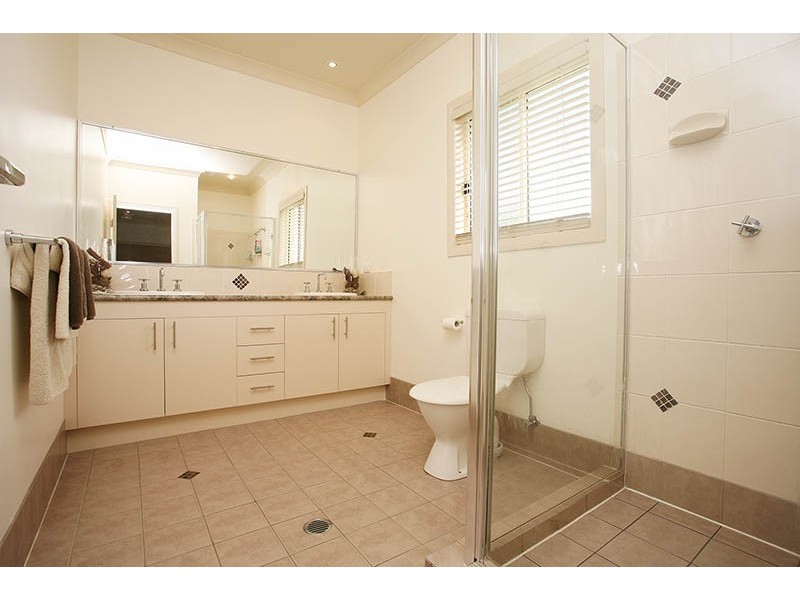 24 Thora Road, Cedar Grove QLD 4285