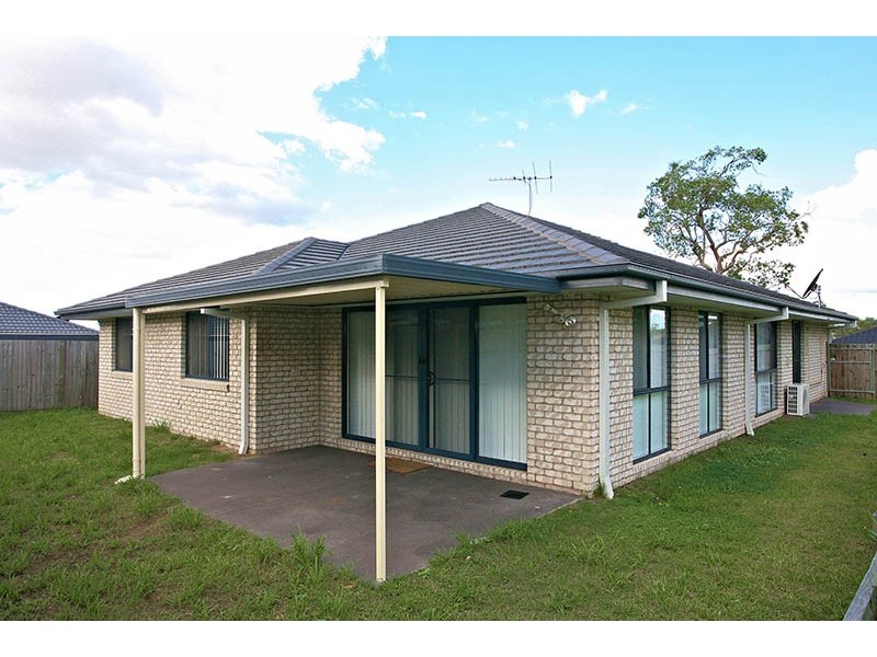 59 Paul Drive, Regents Park QLD 4118