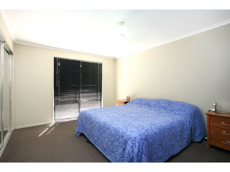 27 Injune Court, Calamvale QLD 4116