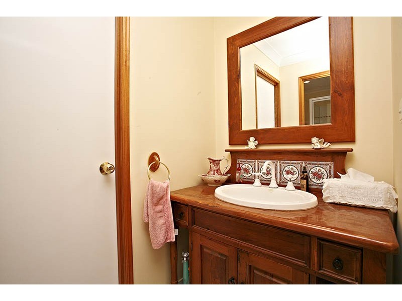 7 Cianthus Street, Regents Park QLD 4118